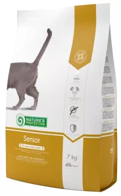 Сухий корм для літніх котів Nature's Protection Senior 2kg (NPS45782)