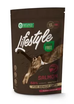Сухой корм для пожилых кошек c лососем Nature's Protection Lifestyle Grain Free Salmon Senior Cat 400г (NPLS45955)