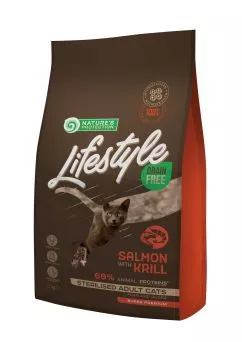 Сухий корм для стерилізованих дорослих котів з лососем Nature's Protection Lifestyle Grain Free Salmon with krill Sterilised Adult Cat 1.5кг (NPLS45799)