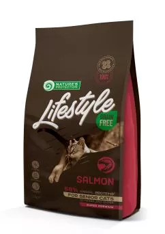Сухий корм для літніх котів з лососем Nature's Protection Lifestyle Grain Free Salmon Senior Cat 1,5кг (NPLS45956)