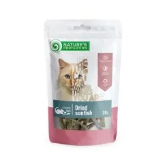 Лакомство для котов, сушеные солнечные окуни, Nature's Protection snacks for cats dried sunfish, 20г (SNK46117)
